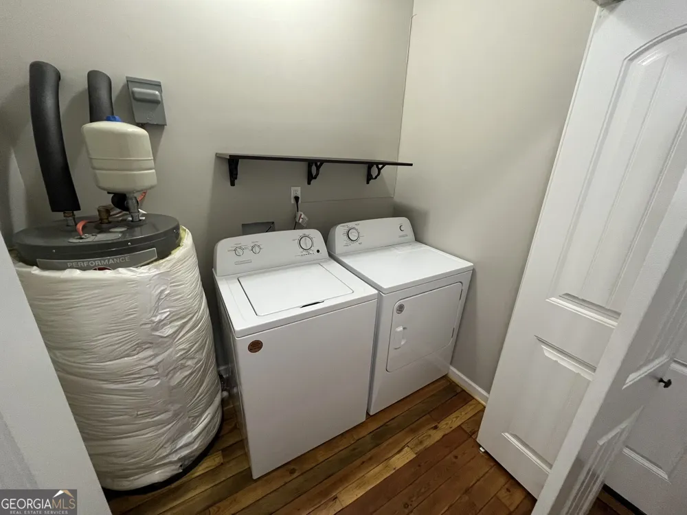3 Beech ST Porterdale, GA 30014