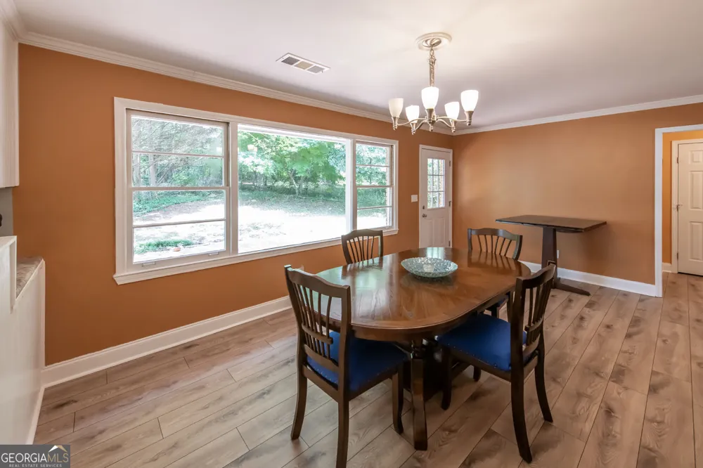 211 Bennett CIR Carrollton, GA 30117