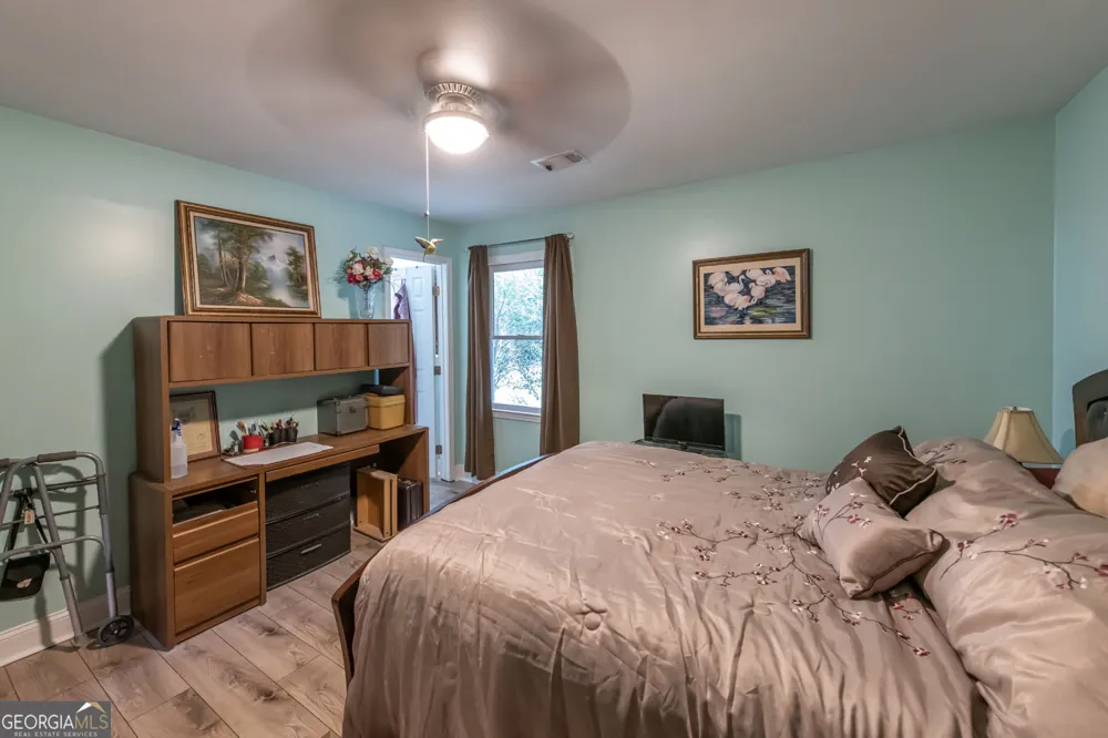 211 Bennett CIR Carrollton, GA 30117