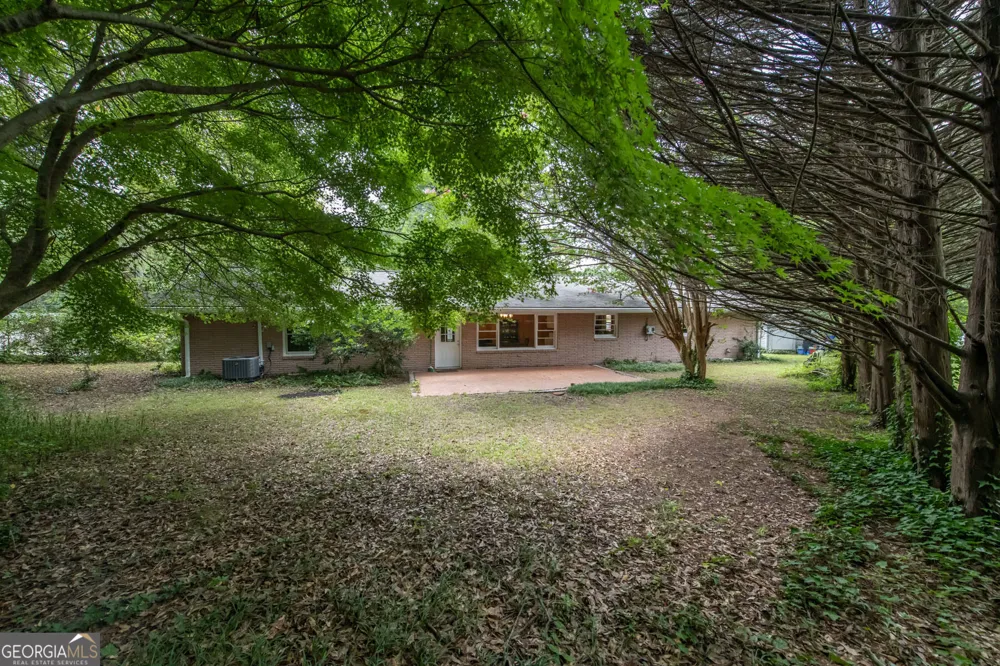 211 Bennett CIR Carrollton, GA 30117