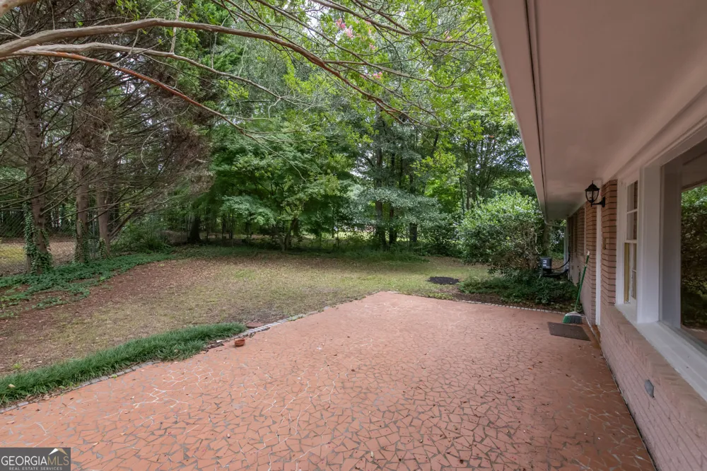 211 Bennett CIR Carrollton, GA 30117