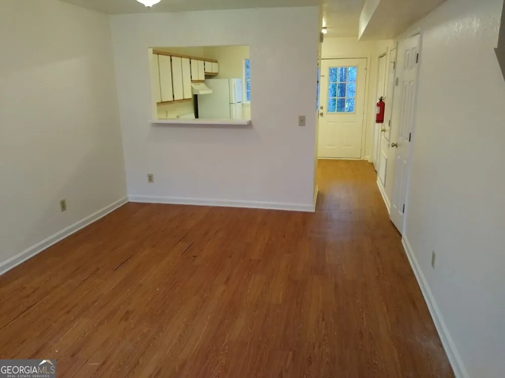 50 White ST Cleveland, GA 30528