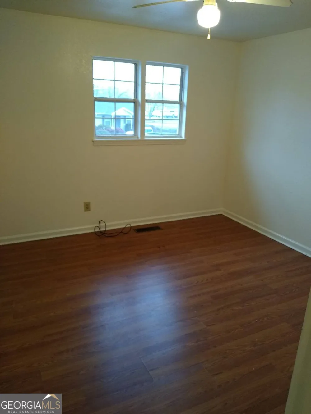 50 White ST Cleveland, GA 30528