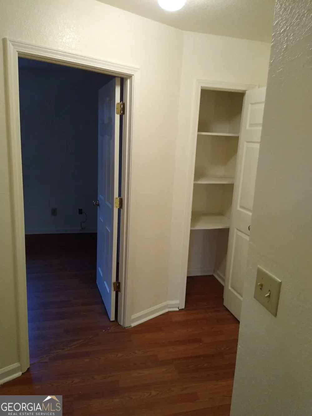50 White ST Cleveland, GA 30528