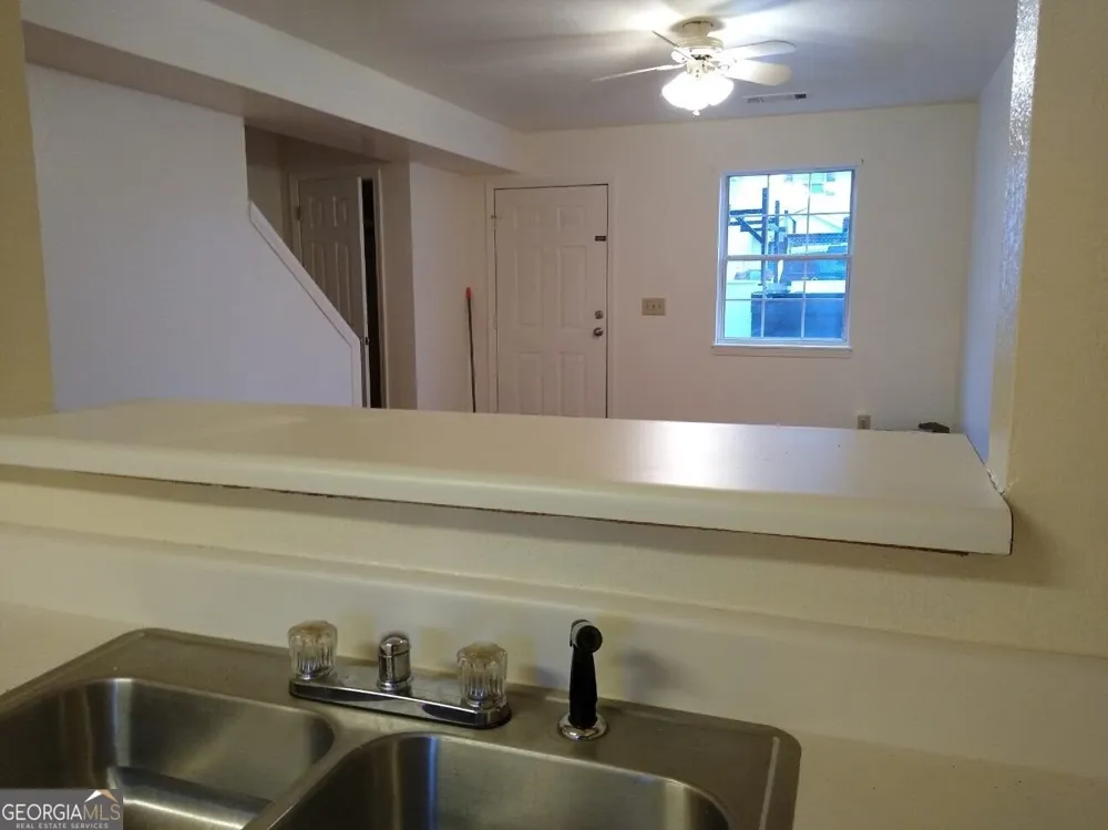 50 White ST Cleveland, GA 30528