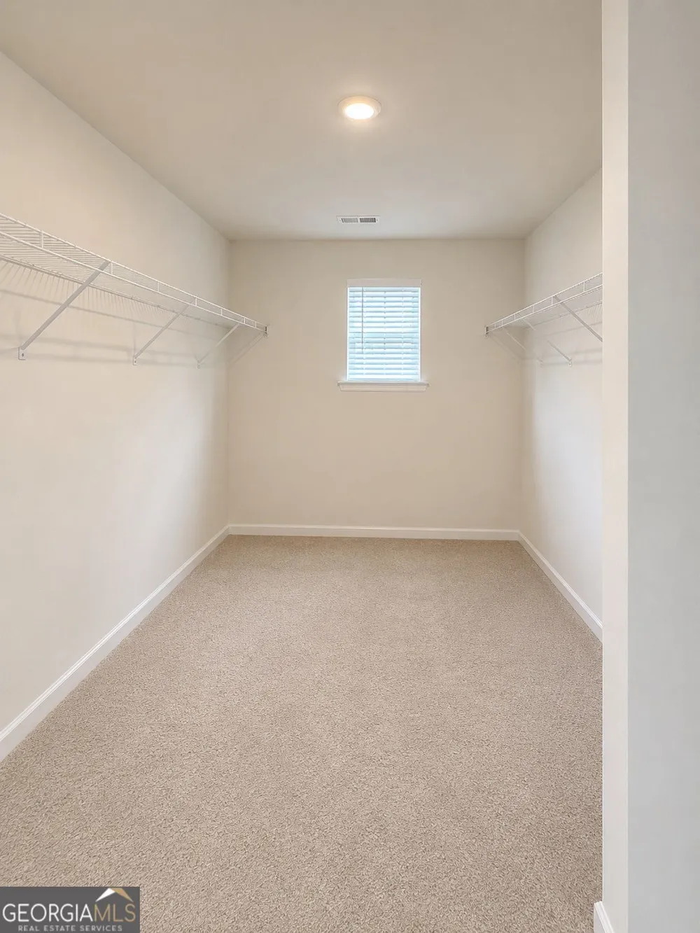 515 McGinnis CIR Calhoun, GA 30701