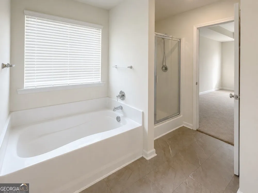 515 McGinnis CIR Calhoun, GA 30701