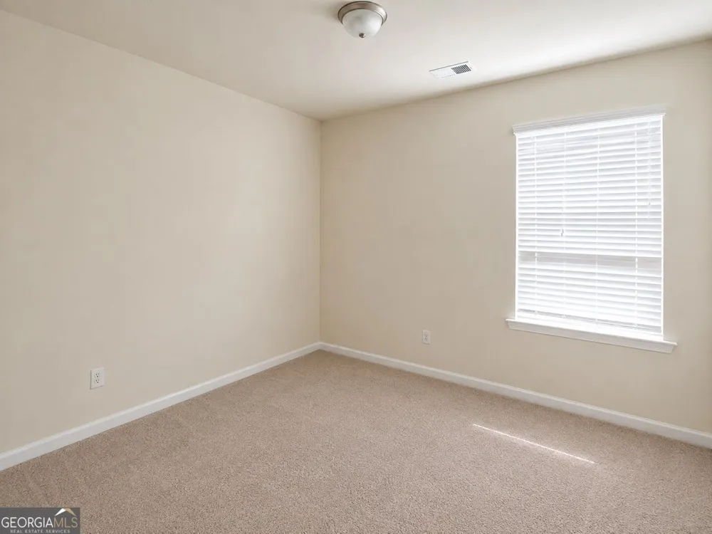 515 McGinnis CIR Calhoun, GA 30701