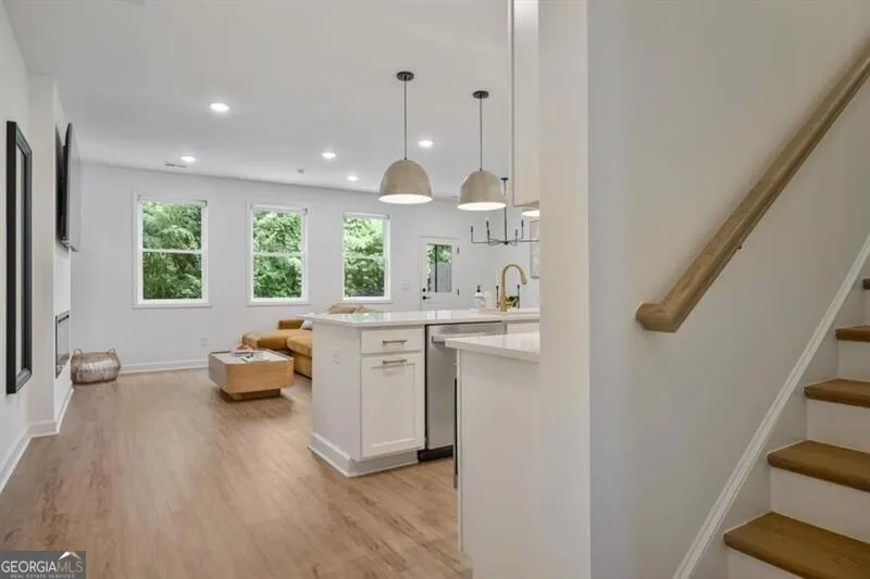 3303 Cranston LN Kennesaw, GA 30144
