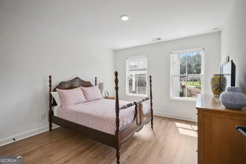 3303 Cranston LN Kennesaw, GA 30144