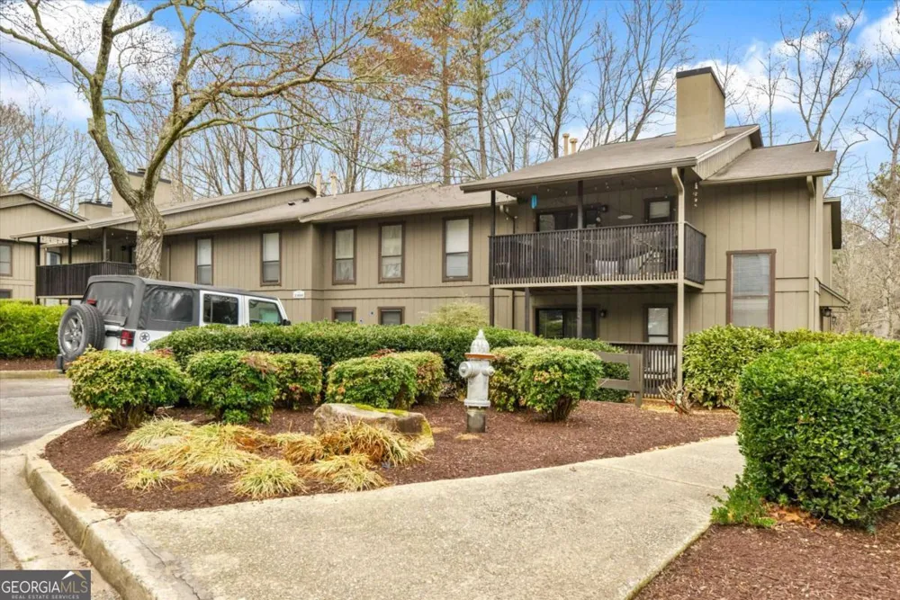 2410 Cumberland CT SE Smyrna, GA 30080