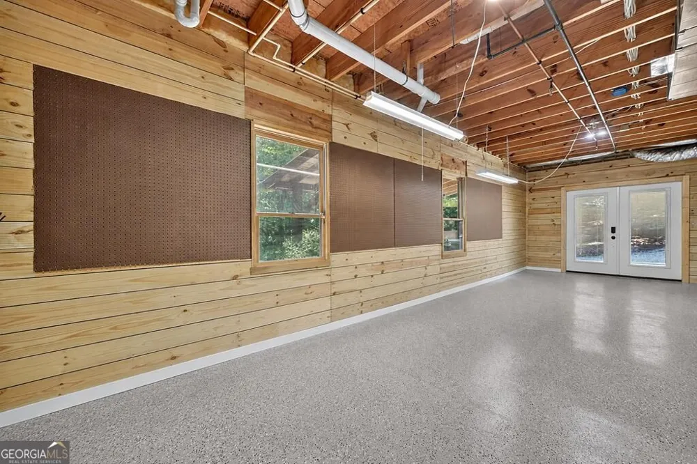 612 Medina CT Ellijay, GA 30540