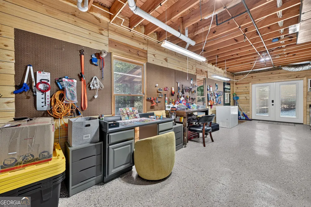 612 Medina CT Ellijay, GA 30540