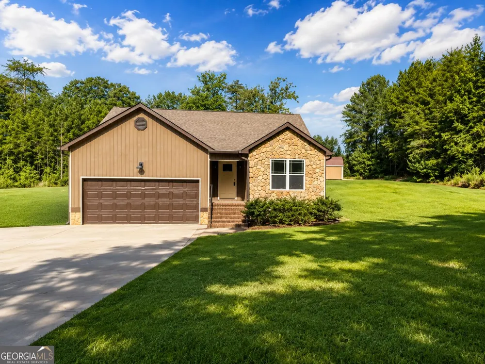 55 Skyline Hts LaFayette, GA 30728