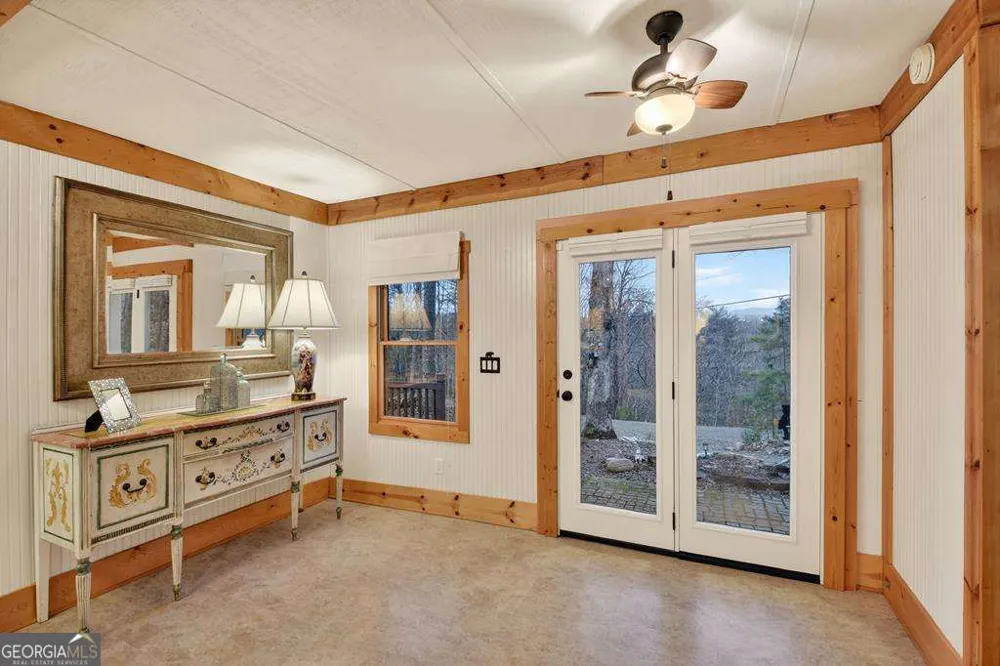171 Mohawk TRL Ellijay, GA 30540
