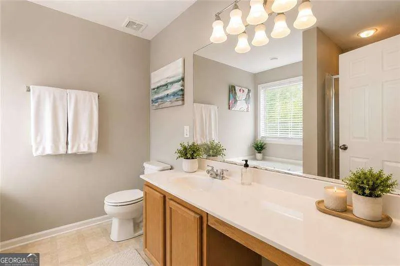 302 Oak Leaf PL Acworth, GA 30102