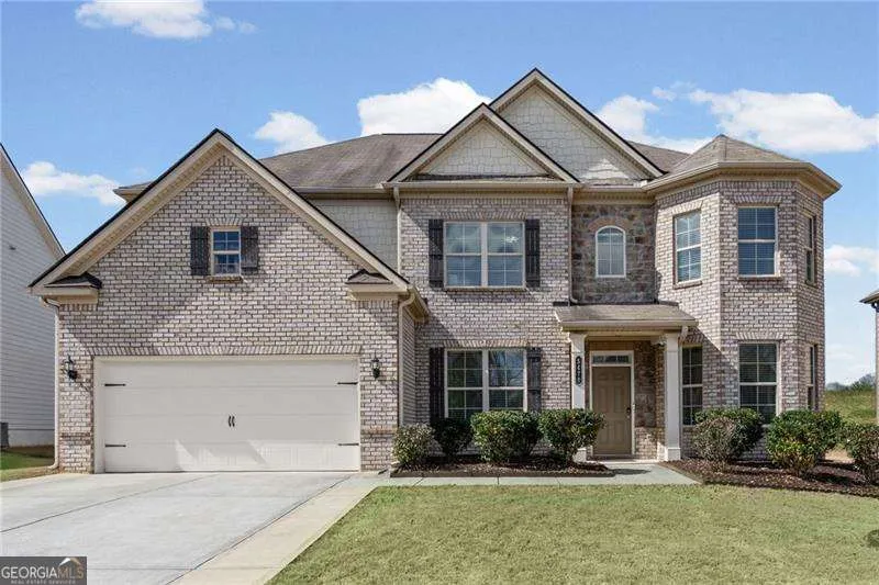 5470 Mirror Lake DR Cumming, GA 30028
