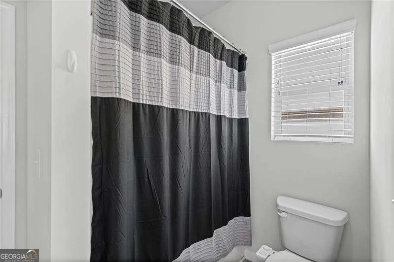 5470 Mirror Lake DR Cumming, GA 30028