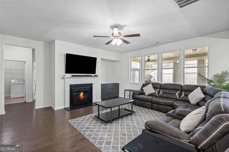 5470 Mirror Lake DR Cumming, GA 30028