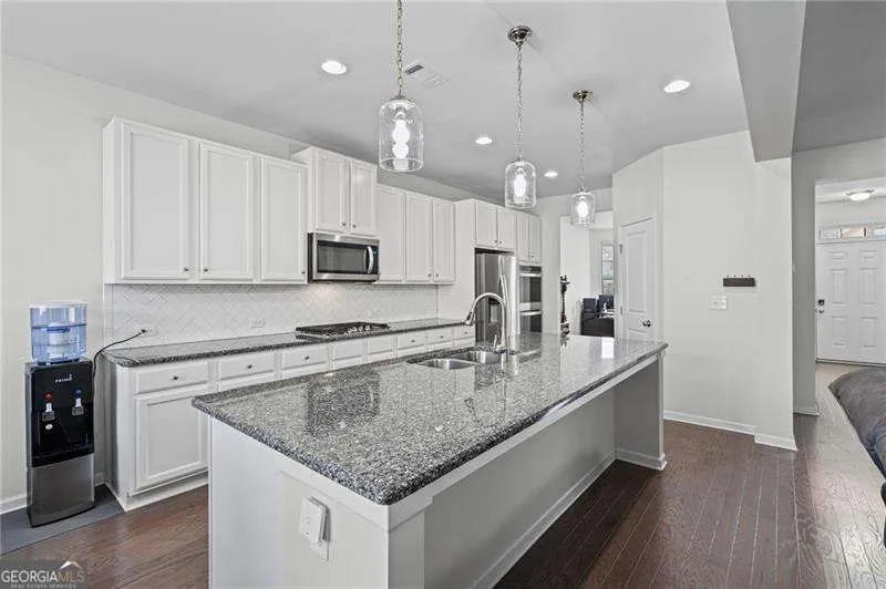 5470 Mirror Lake DR Cumming, GA 30028