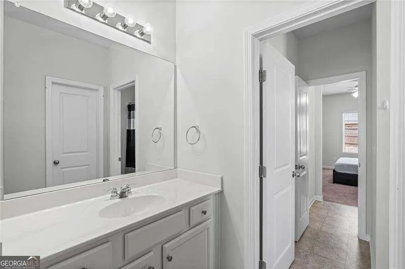 5470 Mirror Lake DR Cumming, GA 30028