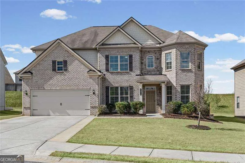 5470 Mirror Lake DR Cumming, GA 30028