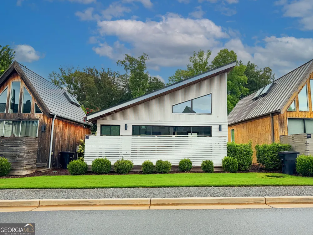 110 Basil WAY Fayetteville, GA 30214