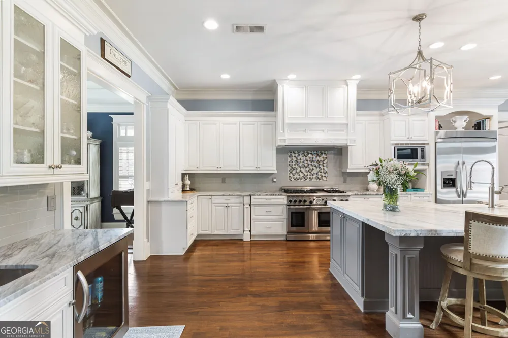 2019 Cambridge AVE College Park, GA 30337