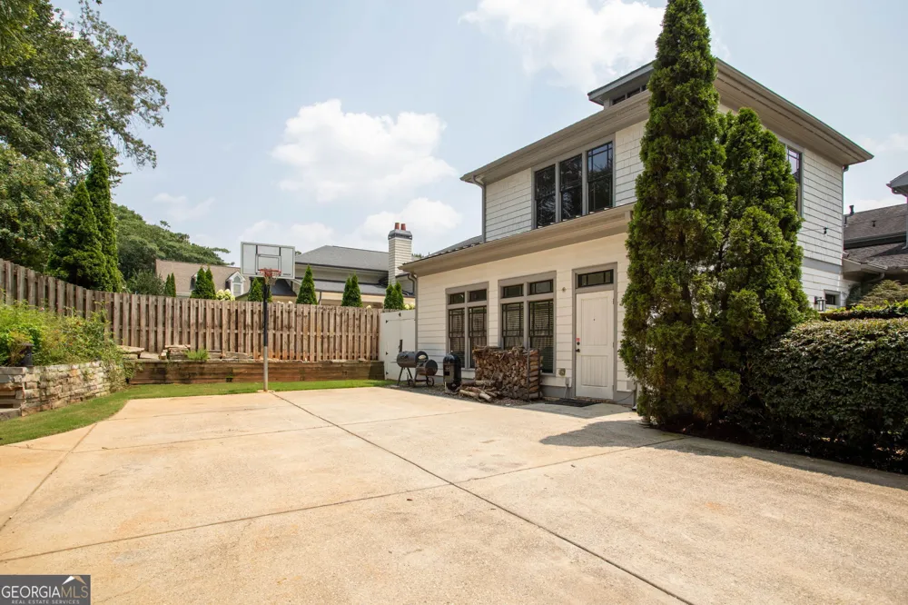 2019 Cambridge AVE College Park, GA 30337