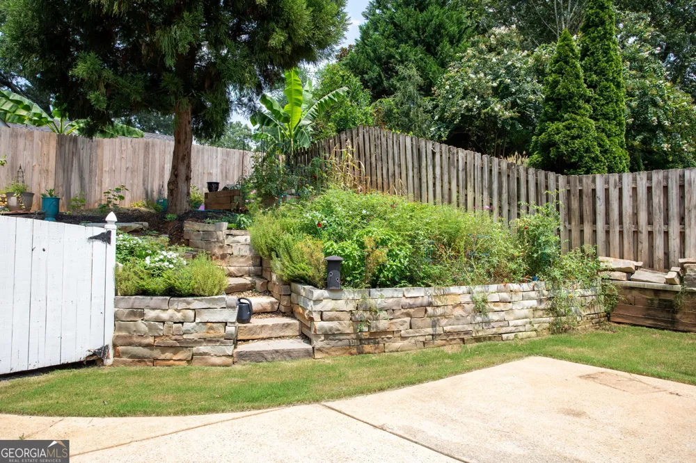 2019 Cambridge AVE College Park, GA 30337