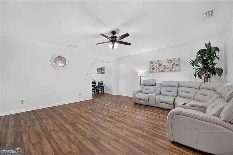 707 Nonsuch CT Winder, GA 30680