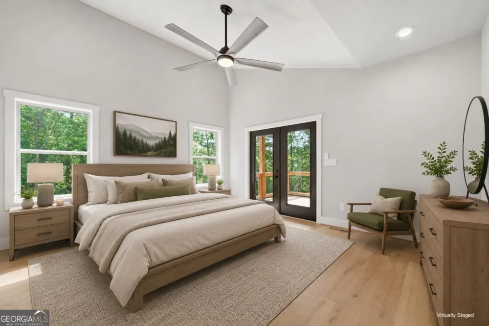 257 Gallery CT Ellijay, GA 30540