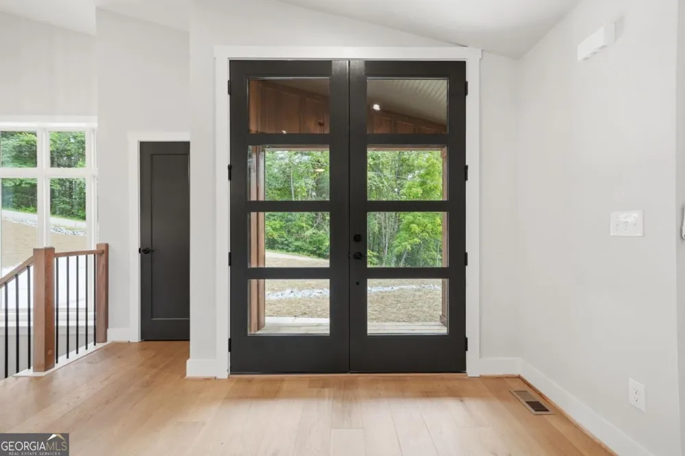 257 Gallery CT Ellijay, GA 30540