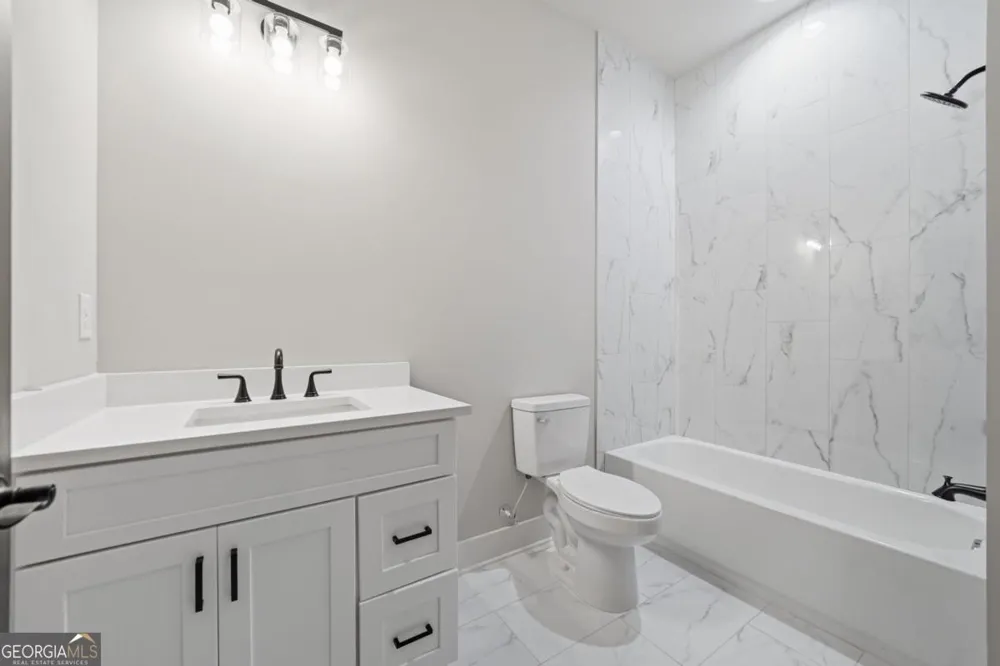 257 Gallery CT Ellijay, GA 30540