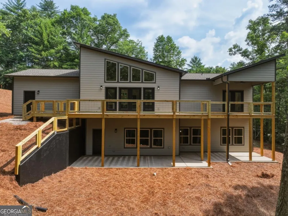 257 Gallery CT Ellijay, GA 30540
