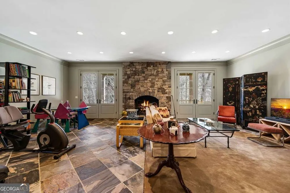 490 Red Wolf RUN Franklin, NC 28734