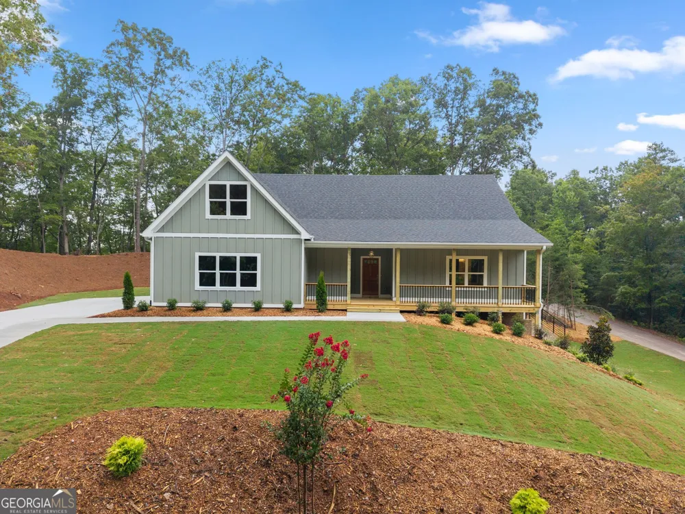 212 Planters Creek Baldwin, GA 30511