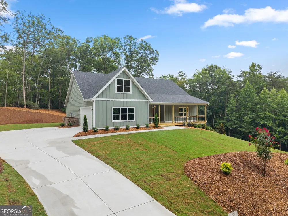 212 Planters Creek Baldwin, GA 30511