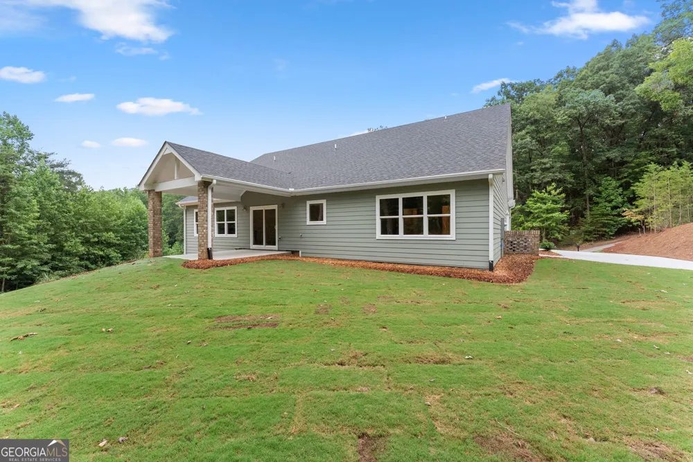 212 Planters Creek Baldwin, GA 30511