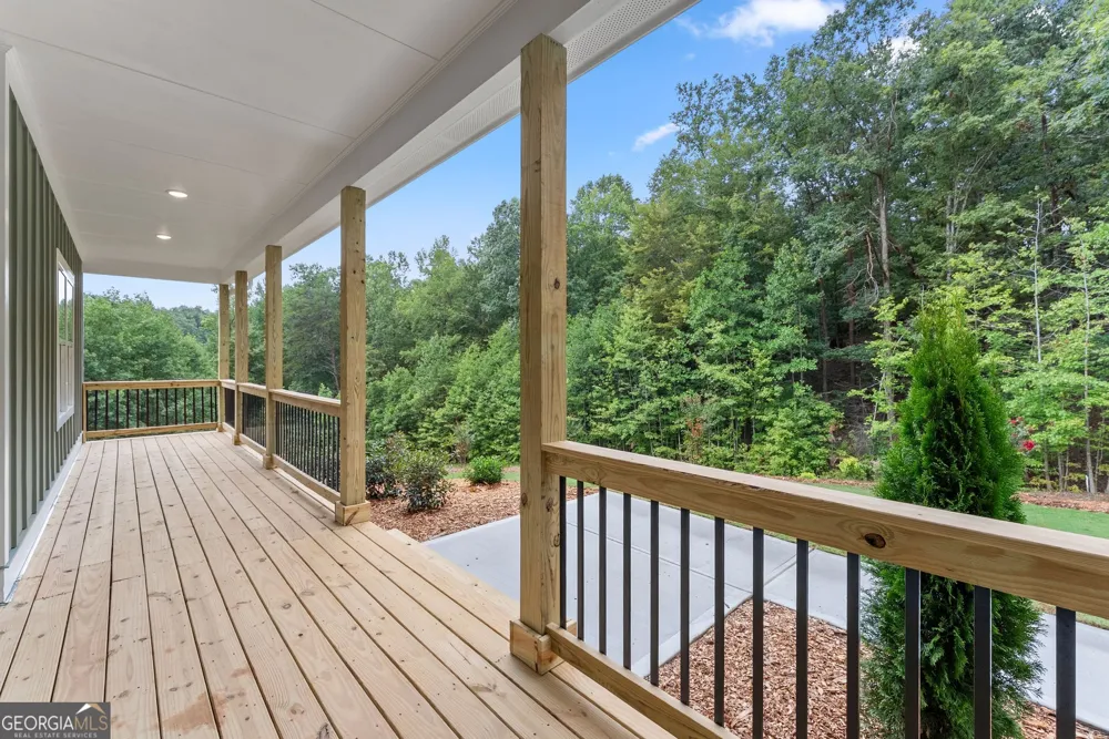 212 Planters Creek Baldwin, GA 30511