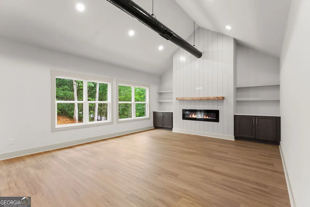 212 Planters Creek Baldwin, GA 30511