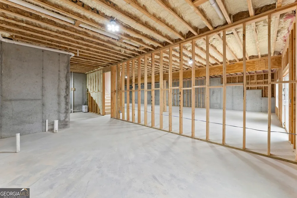 212 Planters Creek Baldwin, GA 30511