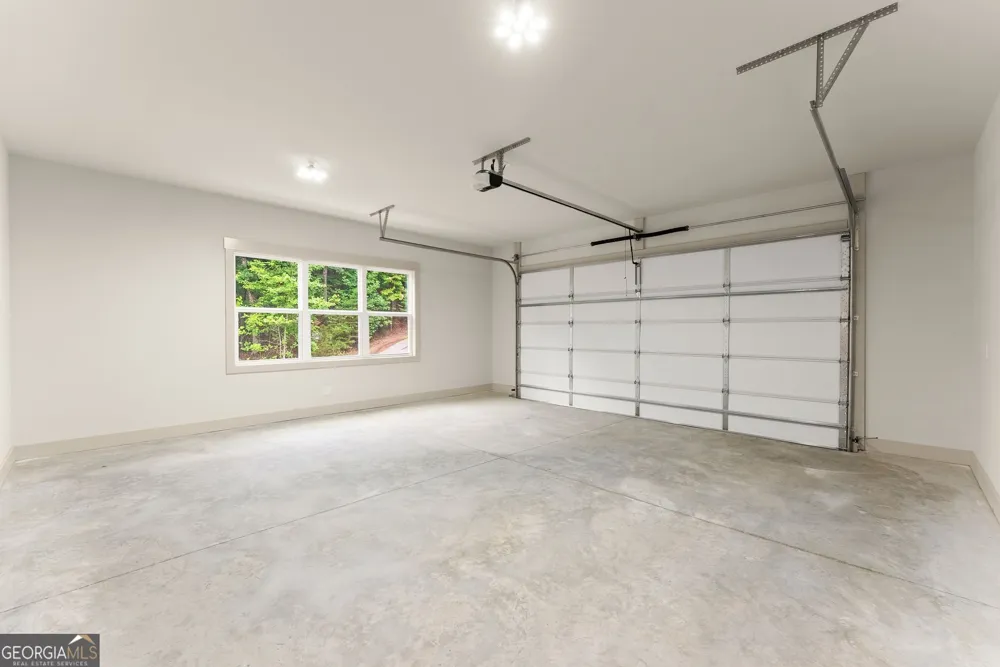 212 Planters Creek Baldwin, GA 30511