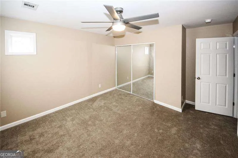 170 Windcroft LN Acworth, GA 30101