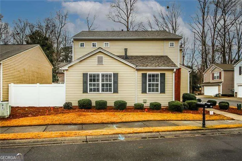 170 Windcroft LN Acworth, GA 30101