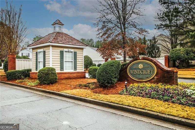 170 Windcroft LN Acworth, GA 30101