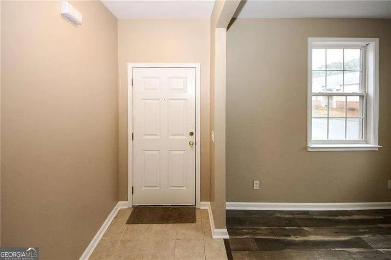 170 Windcroft LN Acworth, GA 30101
