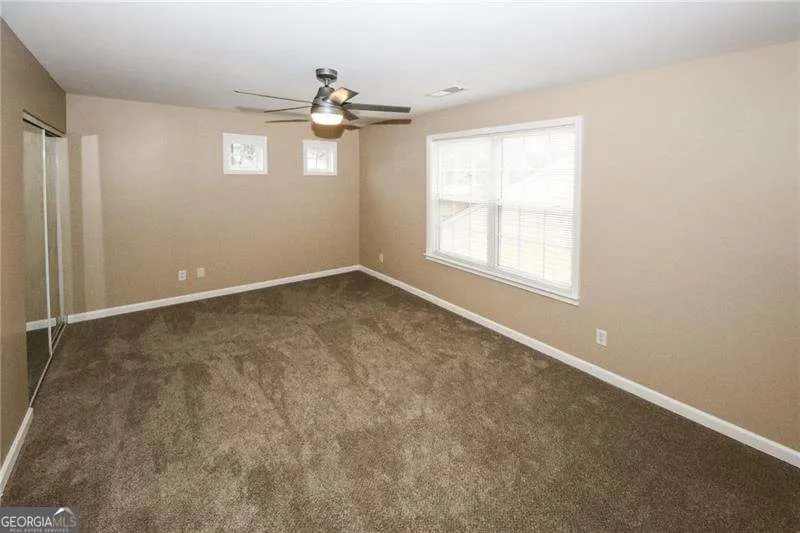 170 Windcroft LN Acworth, GA 30101