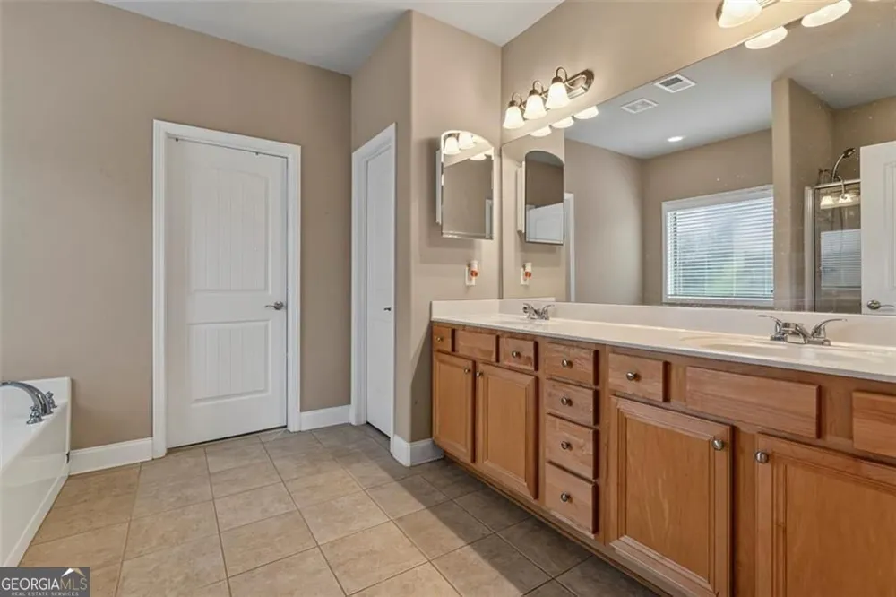 3451 Summerlin PKWY Lithia Springs, GA 30122