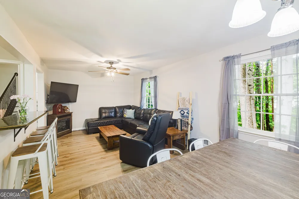 2762 Shetland LN Kennesaw, GA 30152